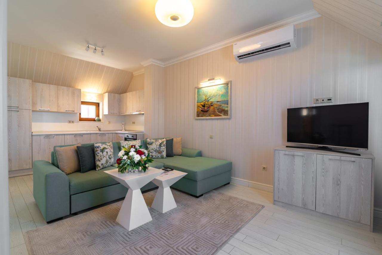 La Mer Residence โกลเดน แซนส์ ภายนอก รูปภาพ