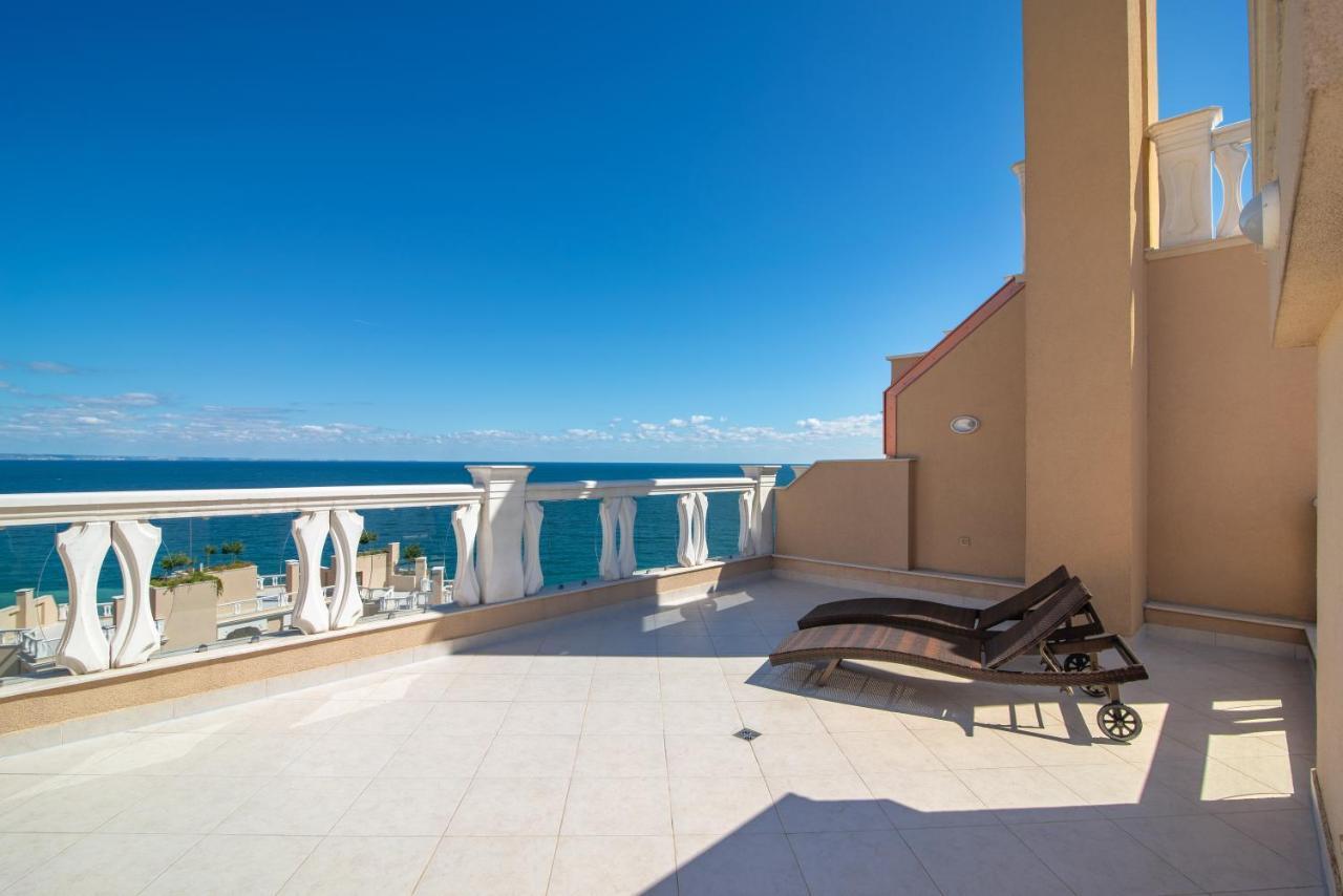 La Mer Residence โกลเดน แซนส์ ภายนอก รูปภาพ