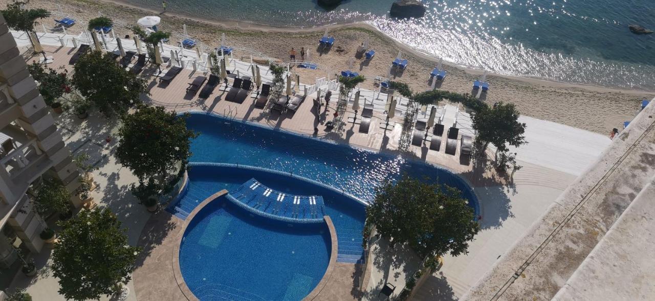 La Mer Residence โกลเดน แซนส์ ภายนอก รูปภาพ