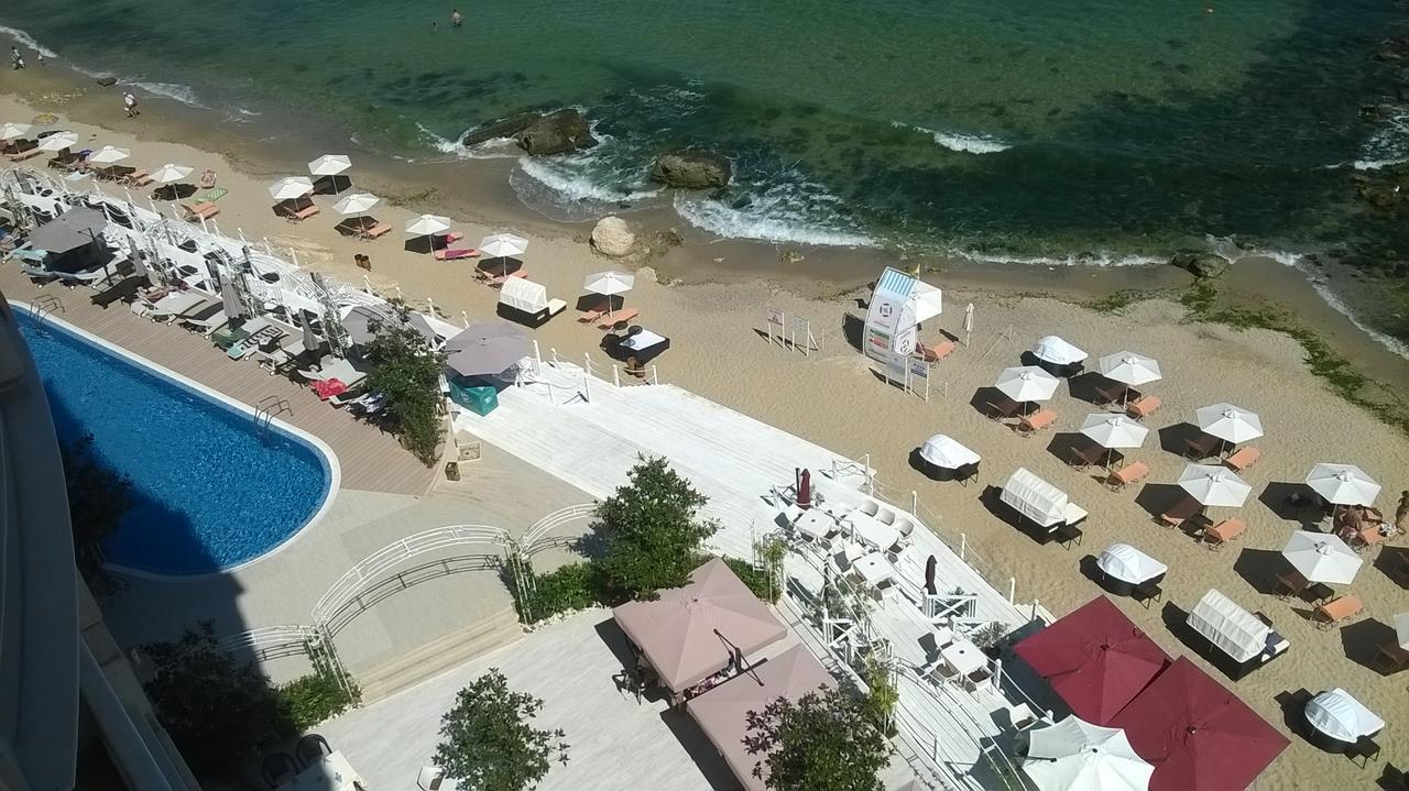 La Mer Residence โกลเดน แซนส์ ภายนอก รูปภาพ