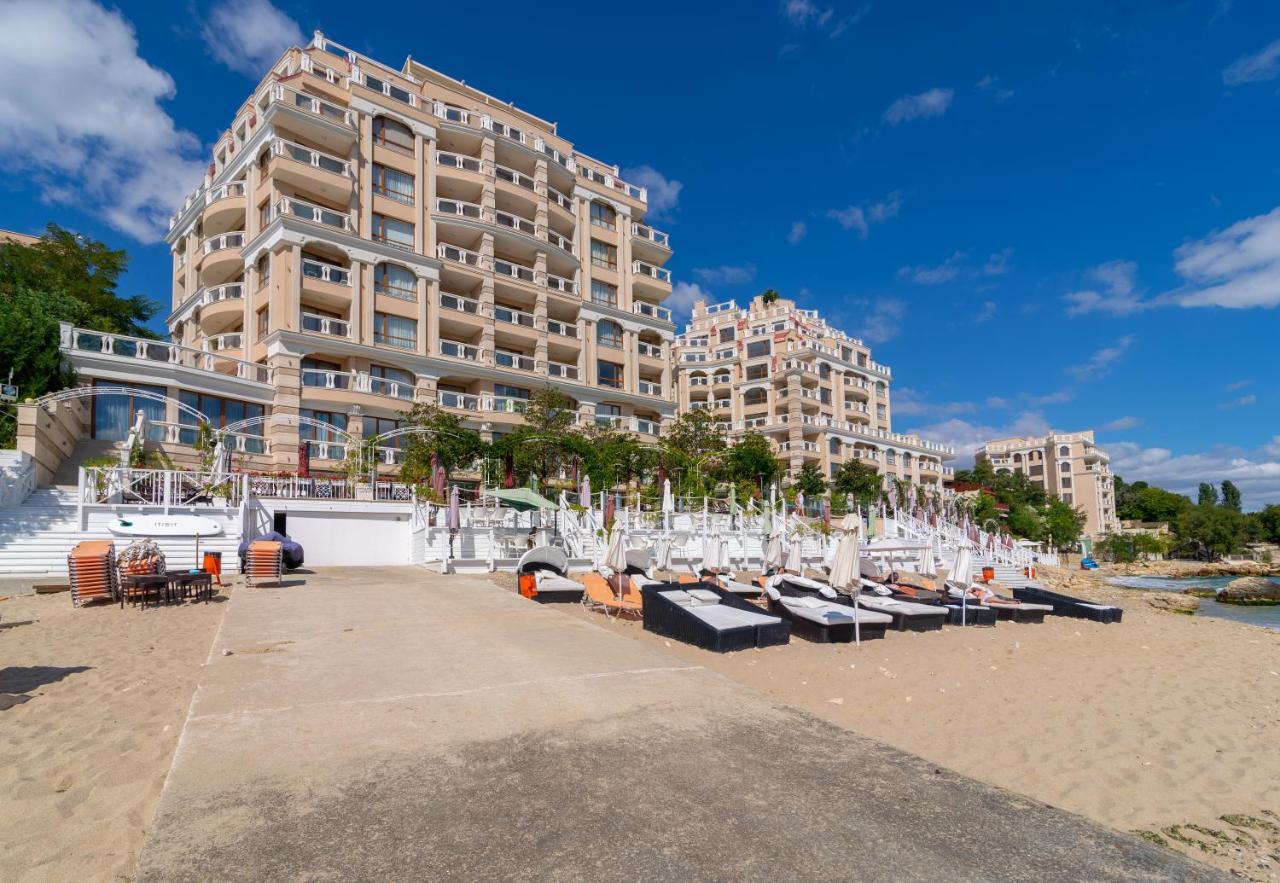 La Mer Residence โกลเดน แซนส์ ภายนอก รูปภาพ